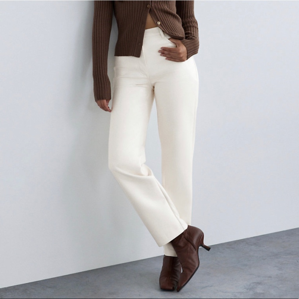 Aritzia Melina Cream leather Pants SHORT Sz 4